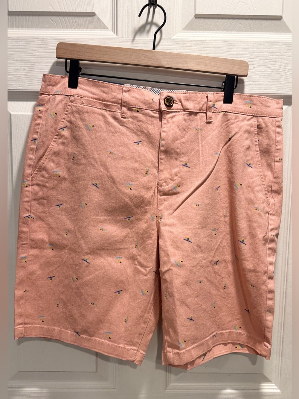 NWT JACHS New York Bleecker Shorts Men’s Size 33 Pink Surfboard Print - Picture 2 of 11